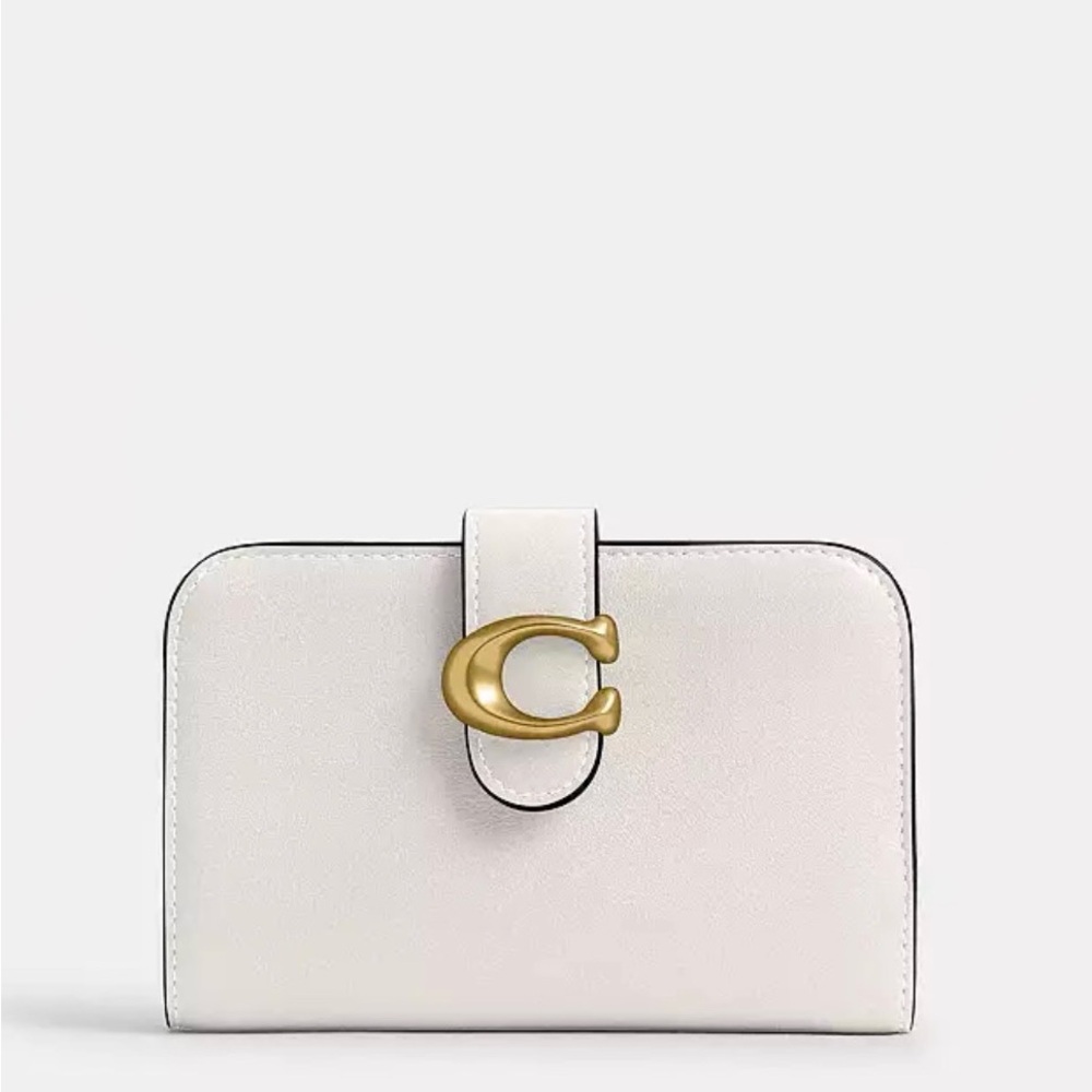Coach Tabby Wallet Cream